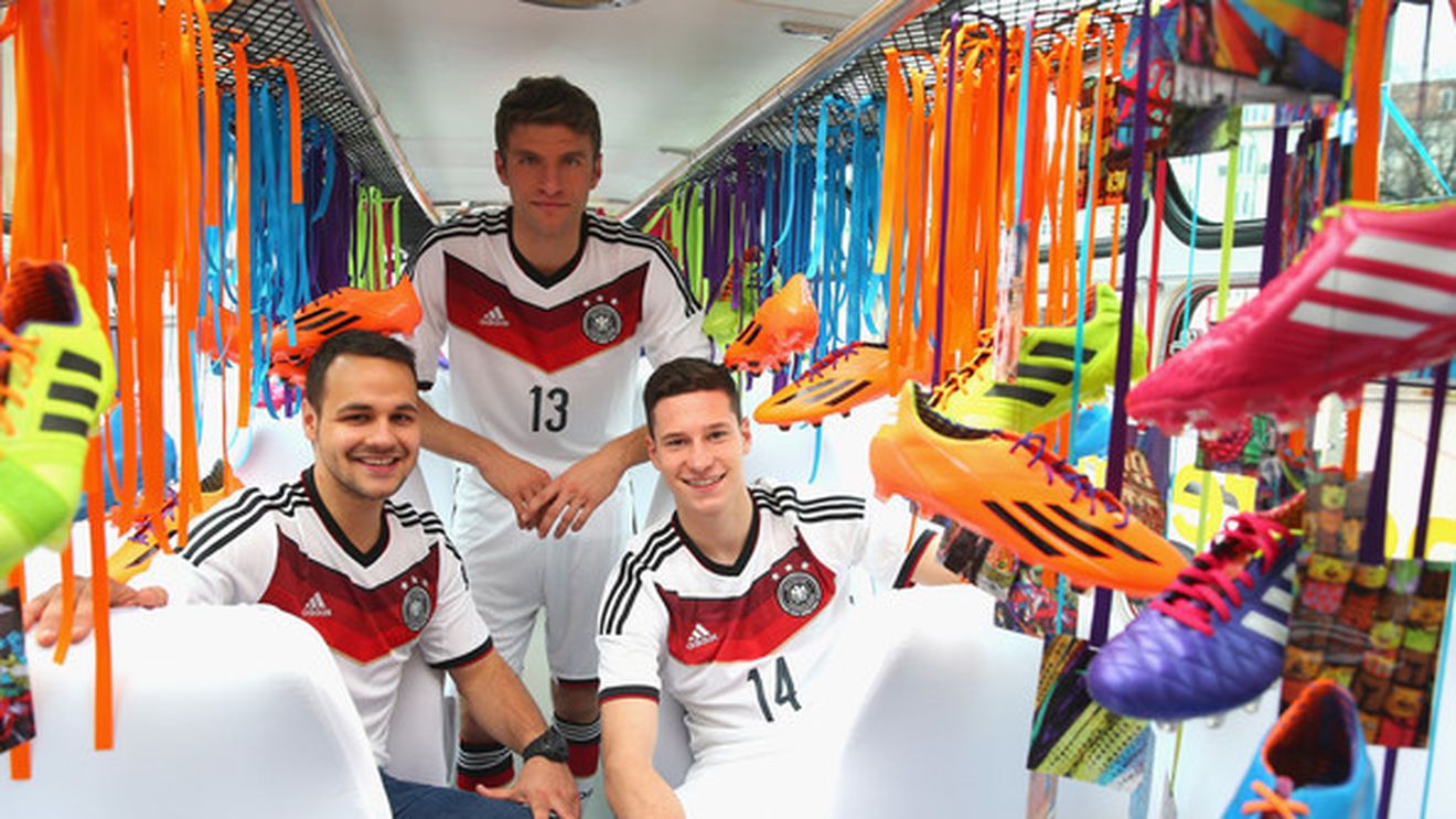 Războiul Adidas vs Nike, dus la un nou nivel. Trei "transferuri" care vor influența sportul mondial în 2015