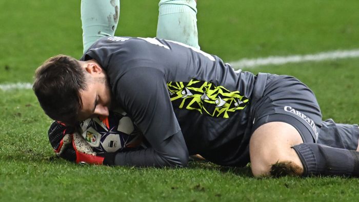 Fenomenalul Alexandru Roșca! Portarul lui Kopic a salvat miraculos în trei faze unu la unu cu atacanții lui Gâlcă în Universitatea Craiova - Dinamo București