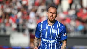 Denis Alibec a semnat! Anunțul clubului din Superliga despre lovitura dată