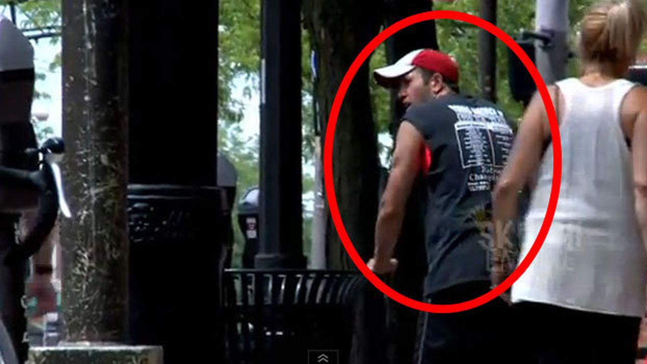 VIDEO Cea mai tare farsă cu un produs "revoluționar" de fitness! Le e rușine că au putut gândi atât de "murdar" :))