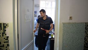 FOTO | Gabi Tamaș a efectuat o serie nouă de teste medicale. Fundașul se va alătura sâmbătă lotului Stelei