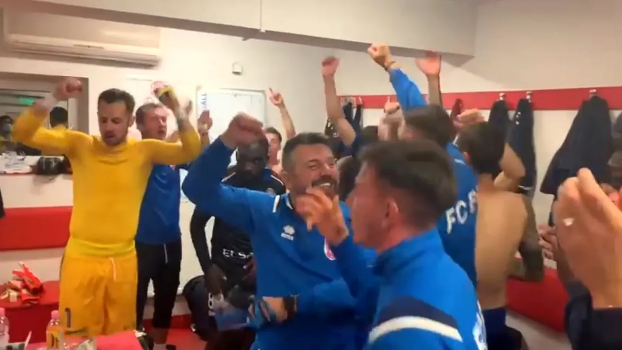 Sărbătoare în vestiarele din „Ștefan cel Mare”! Jucătorii lui FC Botoșani au făcut show la cabine după victoria cu Dinamo | VIDEO