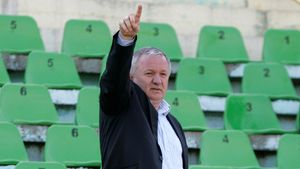 Porumboiu: "Steaua putea câștiga titlul la masa verde"