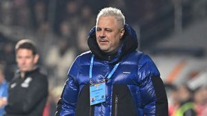 Marius Șumudică a spus exact ce gândește despre arbitrul Istvan Kovacs și despre brigada lui, după FCSB - Rapid București 0-0. „M-am dus pe el”