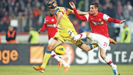 Se simt mai bine fără fani?** Dinamo a CLACAT în două momente cheie din acest sezon jucând cu casa închisă