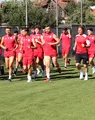 Aglomerație la reunirea FC Bihor: Erik Lincar a avut 31 de jucători la dispoziție! Președintele Tătar a anunțat un nou partener principal pentru club
