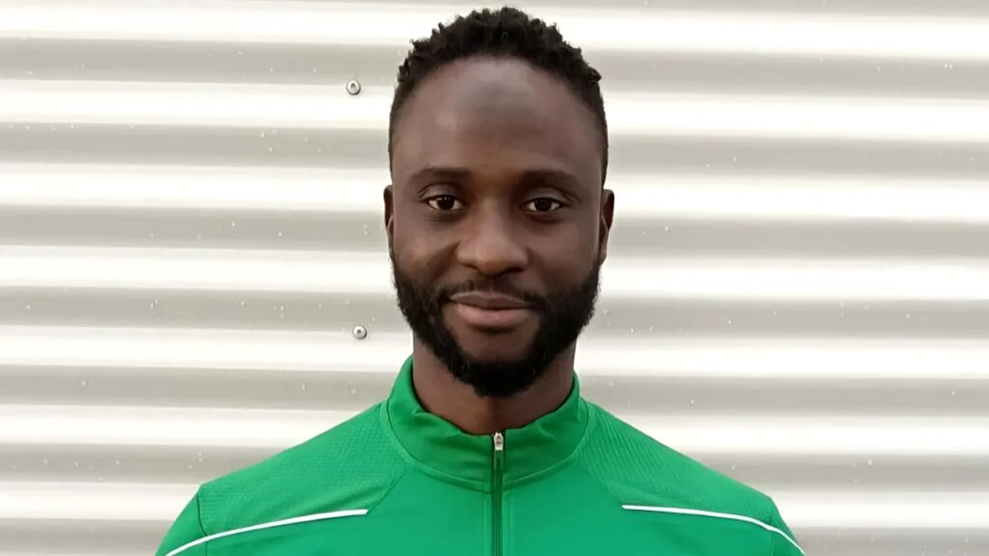 Mansour Gueye, ca în tinerețe, dar în Liga 4. Ajuns la 39 de ani, atacantul a marcat trei goluri în două meciuri și se gândește la promovare: ”Mă bucur că am revenit pe teren după 18 luni”