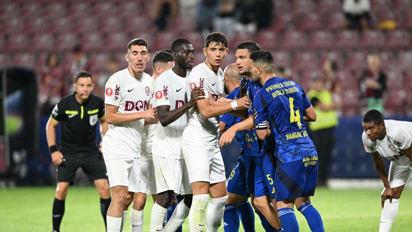 „Nu îți e rușine? Trebuia să vină unul să-l spulbere”. Reacție virulentă după gestul uluitor al fotbalistului de la CFR Cluj