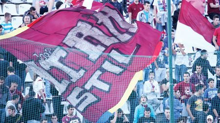 Casă, dulce casă!** 4.000 de rapidiști nu au vrut să rateze revenirea echipei în Giulești