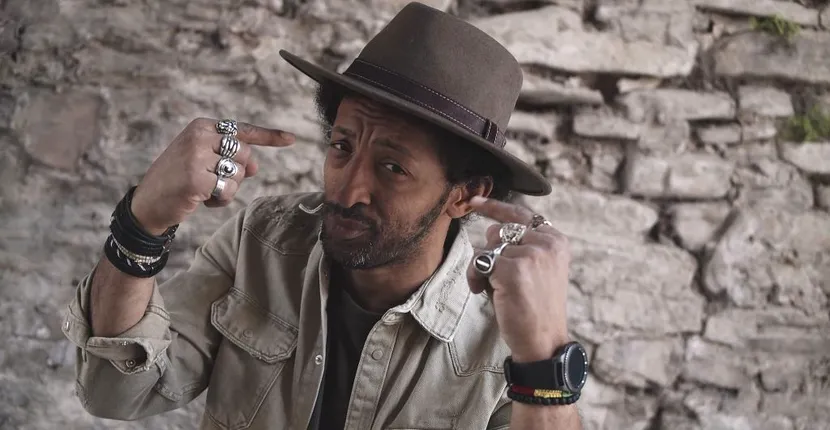 Ce spune Kamara despre faptul că fosta sa soție a făcut videochat. ”Eu nu am condamnat-o nicio secundă”