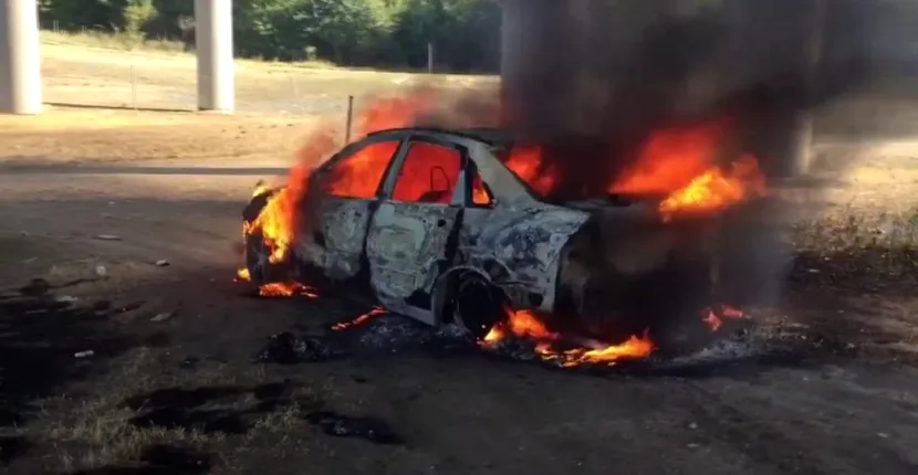 Tânărul din Medgidia care și-a dat foc în propria mașină a murit