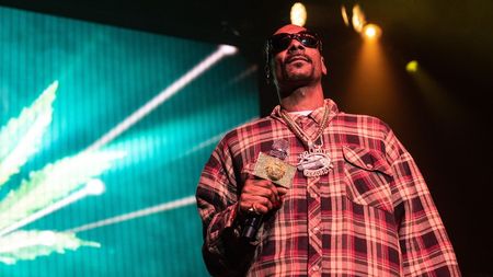 Reacție halucinantă a lui Snoop Dogg la adresa unei jurnaliste care a amintit de acuzațiile de viol aduse lui Kobe Bryant. "Opreşte-te înainte să venim după tine!"