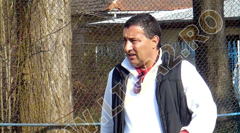 Florin Stăncioiu mai vrea** încă doi jucători