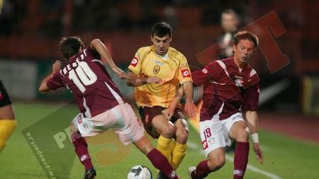 Copos:**"Grădinița Rapidului e pe primul loc! Gata, mărim alocațiile!"