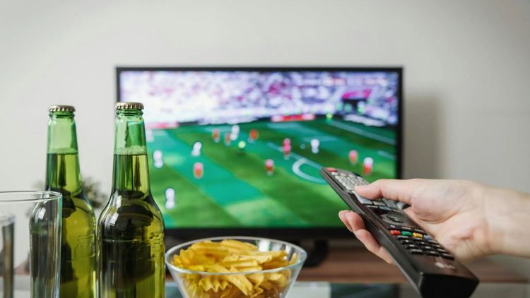 (P) Unde se văd competițiile majore de fotbal în sezonul 2026-2027
