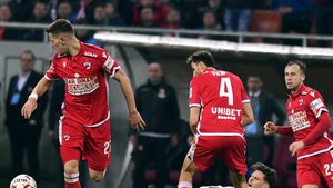 PCH a stopat vânzarea unui titular de la Dinamo! Negoiță a primit ofertă de 400.000 de euro, dar ultrașii nu au fost de acord | EXCLUSIV