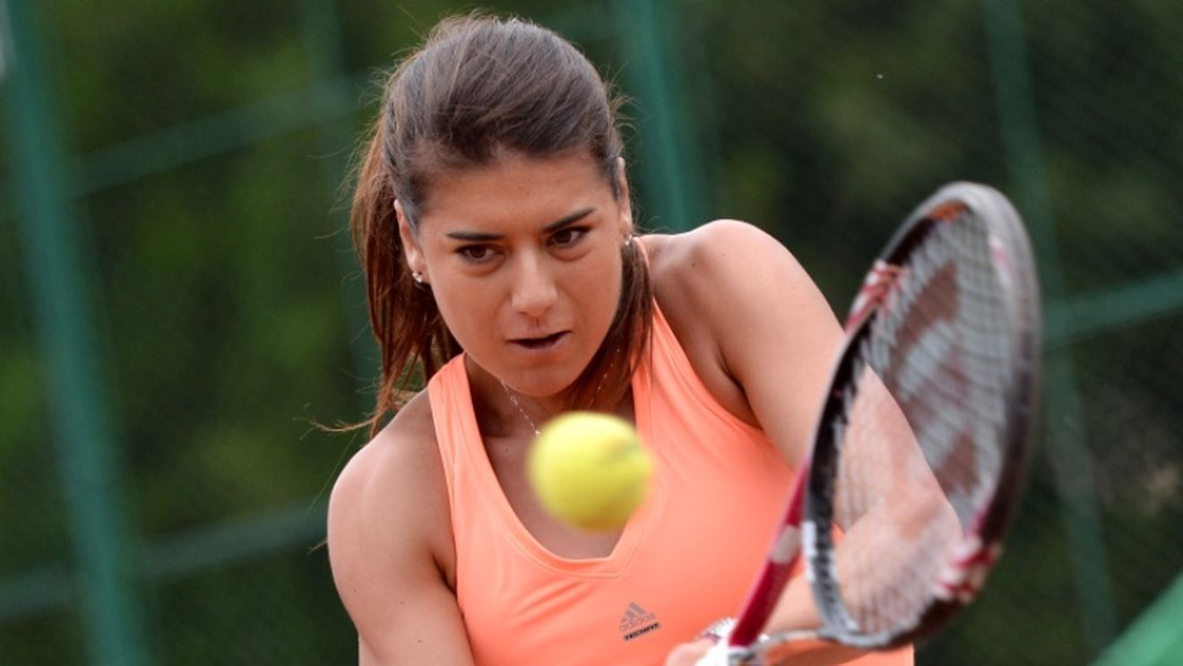 Sorana Cîrstea, în turul trei la Roland Garros