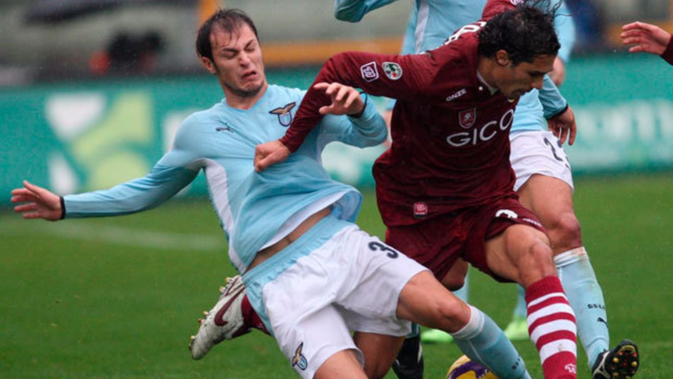 Napoli, la "vânătoare" de români!** Și lazialul Radu Ștefan este dorit de "coșmarul" Stelei