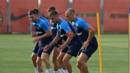 Drama fotbalistului de la FCSB, dezvăluită în Ajunul Crăciunului de Meme Stoica! Fundașul s-a accidentat grav în trecut: „Refuză să accepte că fotbalul s-a terminat pentru el la vârsta asta!”