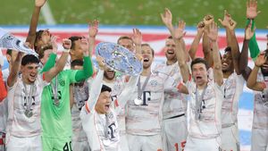 Rival pentru Radu Drăguşin. „Tancul asiatic” de la Bayern Munchen, transfer prioritar pentru Tottenham