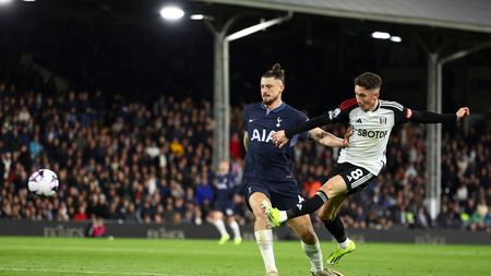 Moderatorul unui cunoscut podcast despre Premier League îl distruge pe Radu Drăguşin! „Nu e nici pe departe la nivelul lui!”