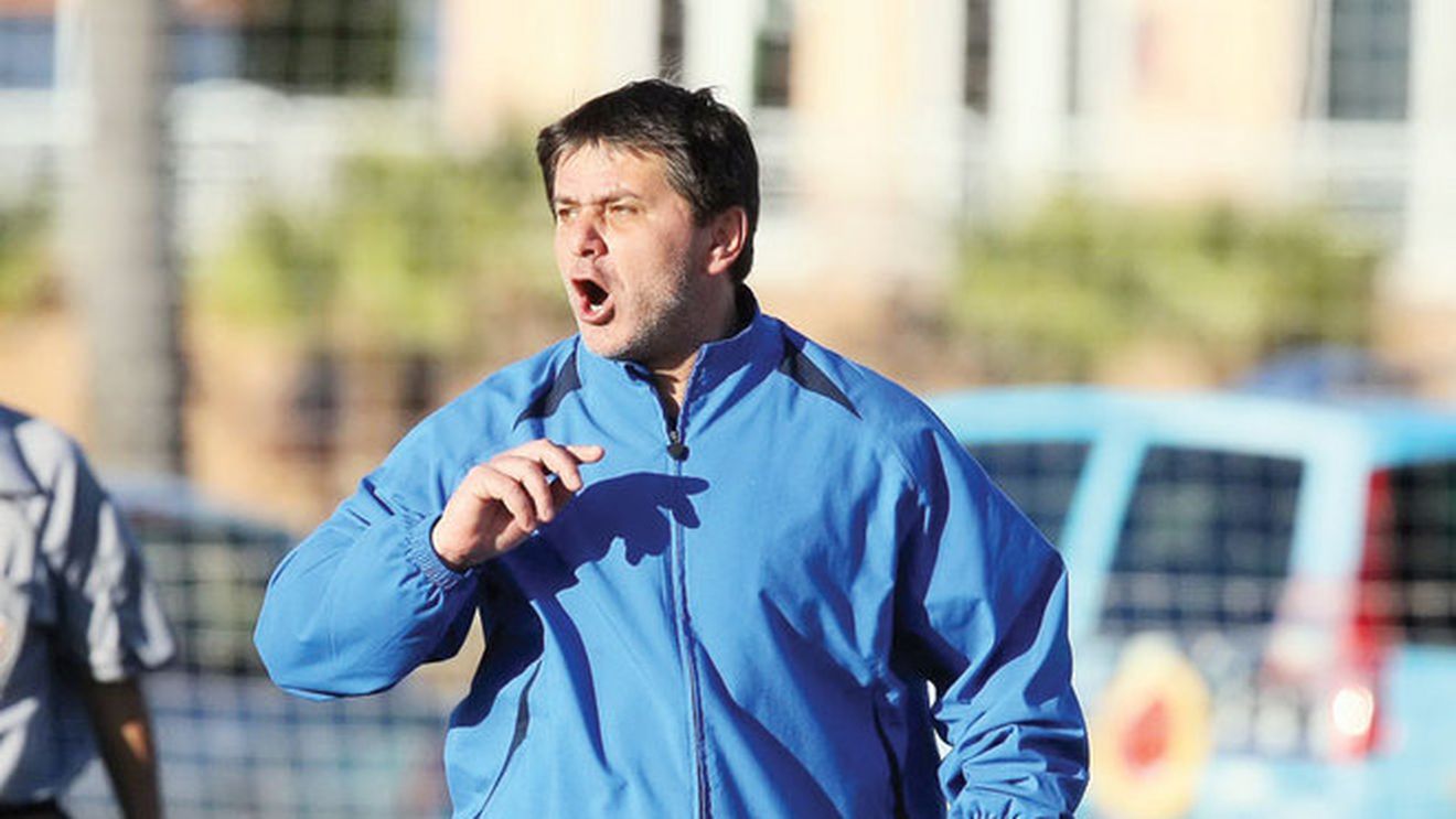 Lăcătuș e optimist:** "Cât timp mai avem șanse, ne batem la titlu"