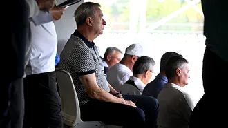 Mircea Rednic e implicat, neoficial, la un club din Liga 3. ”Orice echipă are nevoie de sfaturile lui. Ne poartă noroc”