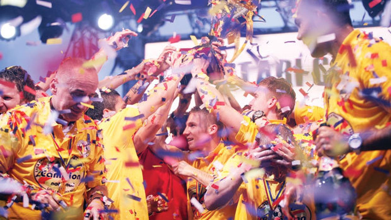 Oțelul, model pentru Dinamo!** Roș-albii vor să obțină performanțe cu costuri minime