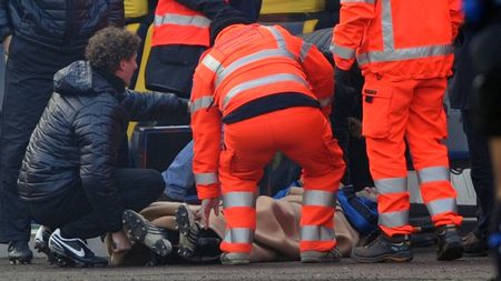 "Lovitura a provocat fracturi ce au îndreptat cutia craniană spre interior"** Vezi cum a decurs operația lui Chivu