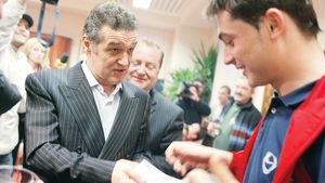 Rădoi vrea să plece! Are același salariu ca în 2006