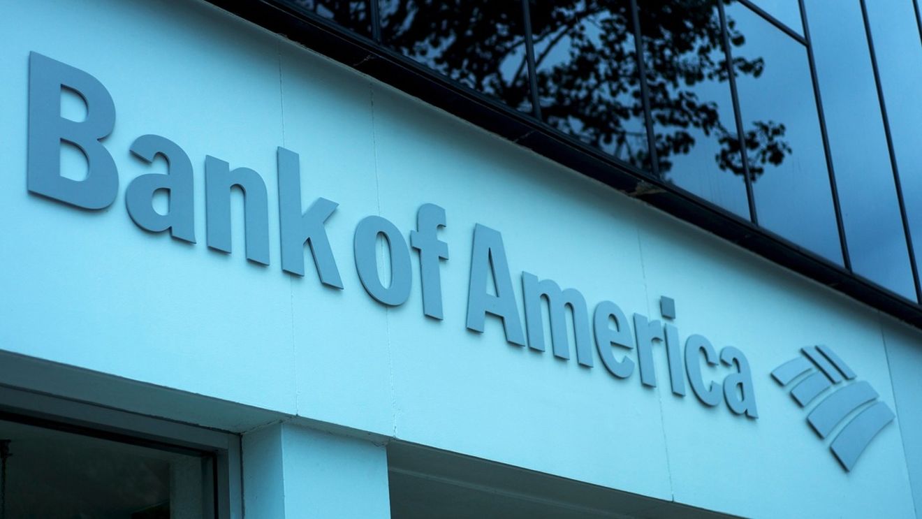 Chivu trăiește un moment istoric la Inter: negocieri cu Bank of America pentru 400.000.000 de euro!