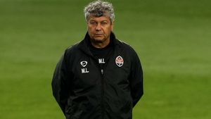 "Închisoarea" lui Lucescu
