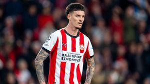 Dennis Man e devastator la PSV: gol și assist cu Fortuna Sittard, iar numele românului e scandat de tot stadionul!