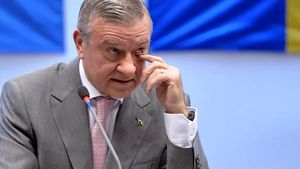 Mircea Sandu i-a spus lui Răzvan Burleanu ce trebuia să facă FRF în privința selecționerului. „Eu așa am procedat cu Victor Pițurcă”