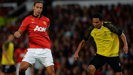 Sevilla a învins pe "Teatrul Viselor". Trupa lui Rusescu nu i-a dat șanse lui United, în amicalul organizat în onoarea lui Rio Ferdinand