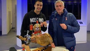 Jose Mourinho, pariu nebun la Tottenham! „O promisiune de 560 de euro!” Portughezul s-a ținut de cuvânt și a postat totul pe internet | FOTO