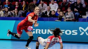 Moment rar în handbalul românesc, meci tată vs fiică! Cum se trăiește partida Minaur Baia Mare – Corona Brașov în familia Buceschi. ”De multe ori mă surprinde, asta e clar”