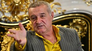 Gigi Becali, criticat dur pentru ultima decizie luată la FCSB. „Dă-i, mă, puțin timp! Nu e jos din cauza unui jucător!”