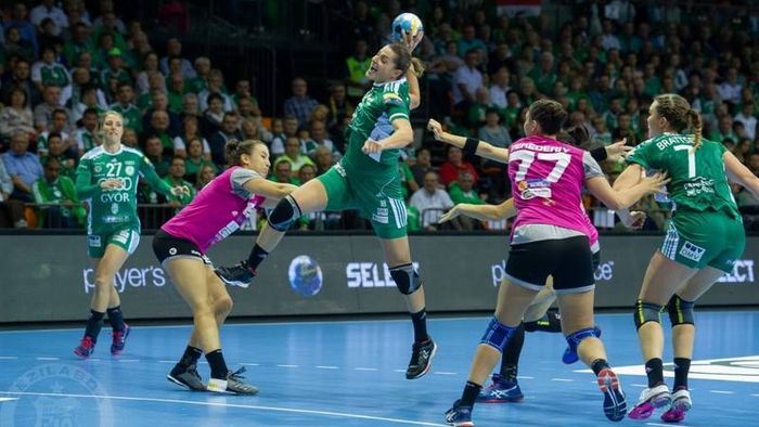Două surprize în prima etapă a Ligii Campionilor la handbal feminin. Gyor a făcut scorul sfârșitului de săptămână. Performanță notabilă pentru Cristina Laslo la Podgorica