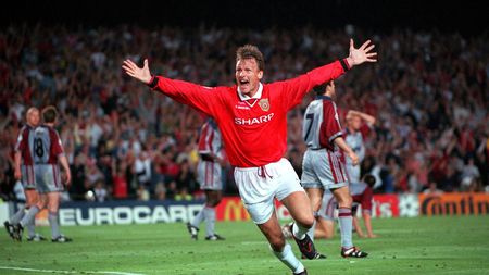 Unul dintre oamenii decisivi ai finalei Champions League din 1999 ar putea reveni pe teren la 49 de ani! VIDEO Meciul care a marcat istoria fotbalului