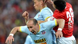 Mulțescu sugerează că steliștii se dopează, Ienei îl pune la punct : "El nu a priceput treaba asta. Cred că se teme de rezultat!"