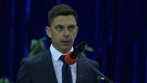 Eduard Novak tranșează războiul pentru identitate dintre CSA și FCSB! „Asta e Steaua, dar n-am zis-o ca ministru!” | VIDEO EXCLUSIV ProSport LIVE