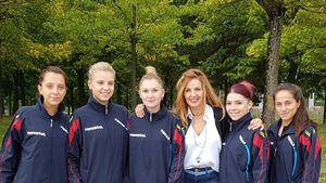 EXCLUSIV | Dana Dodean: "Sărbătorim aurul european cu o oală de sarmale!" Unde a fost invitată naționala de tenis de masă după marea victorie și secretul primului succes cu Han Ying 