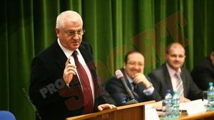 "Cer un pistol să mă împușc**, dacă am favorizat vreodată pe cineva!"