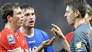 VEZI AICI** de cine vor fi arbitrate echipele noastre în Europa League