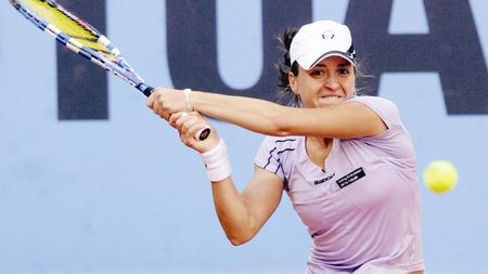 A câștigat prin Kimi KO