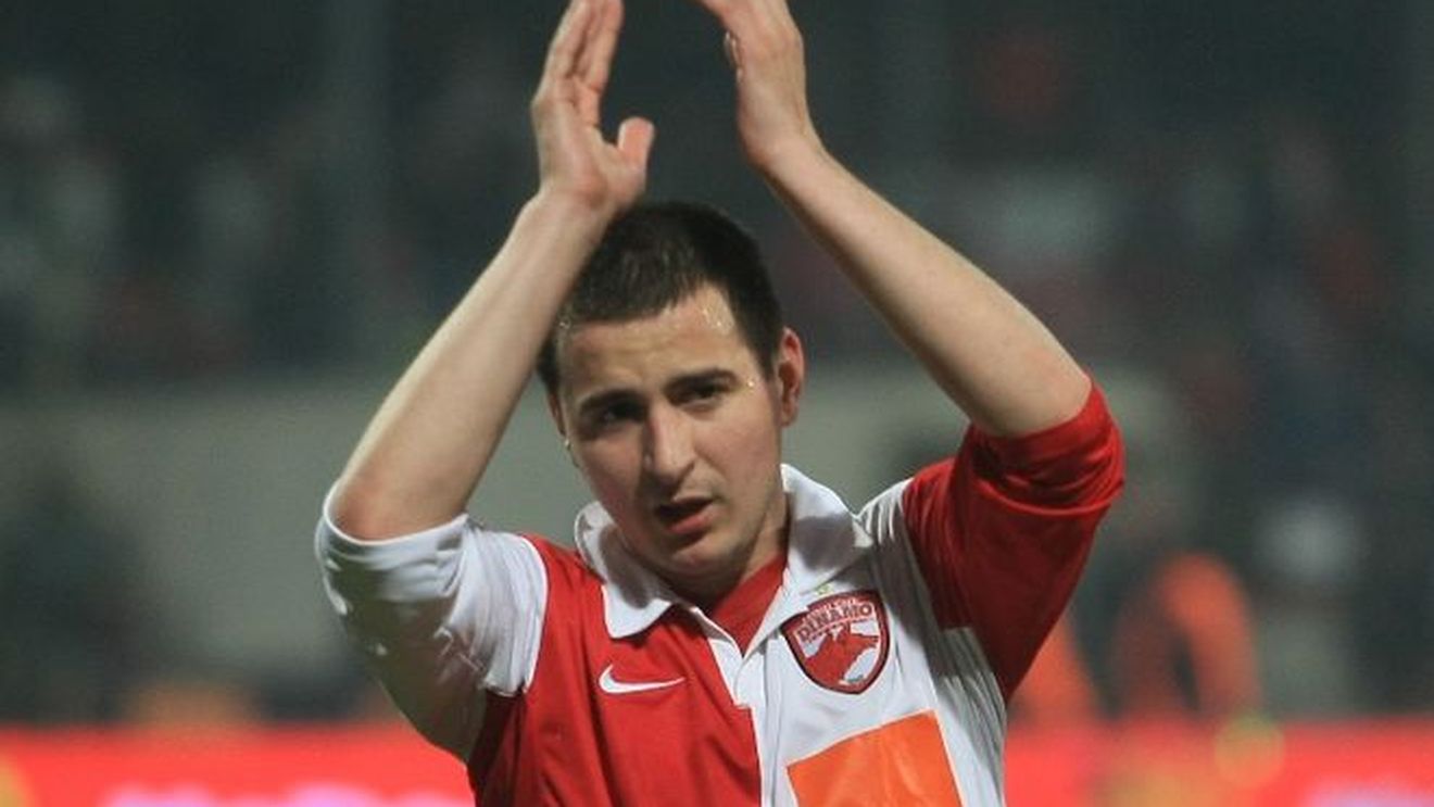 Huiduit de fani, susținut de Bonetti:** "Sunt mulțumit de felul în care joacă și se pregătește Zicu!"