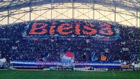 FOTO | Stade Velodrome la picioarele "Nebunului". Tributul fanilor pentru antrenorul Marcelo Bielsa