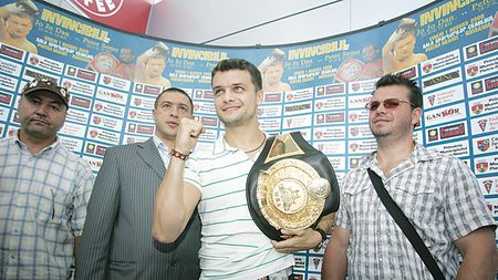 JoJo: „Nu dau centura"