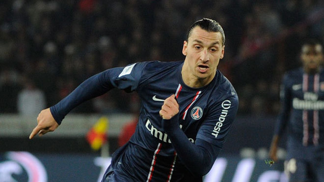 Zlatan Ibrahimovic a "lovit" înainte să înceapă meciul Valencia - PSG!** Liga Campionilor n-a mai văzut asta niciodată în istoria ei